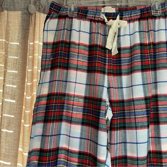 LOVE By Gap Red Plaid Flannel Pajama Two Piece Set Size Medium - Picture 6 of 16